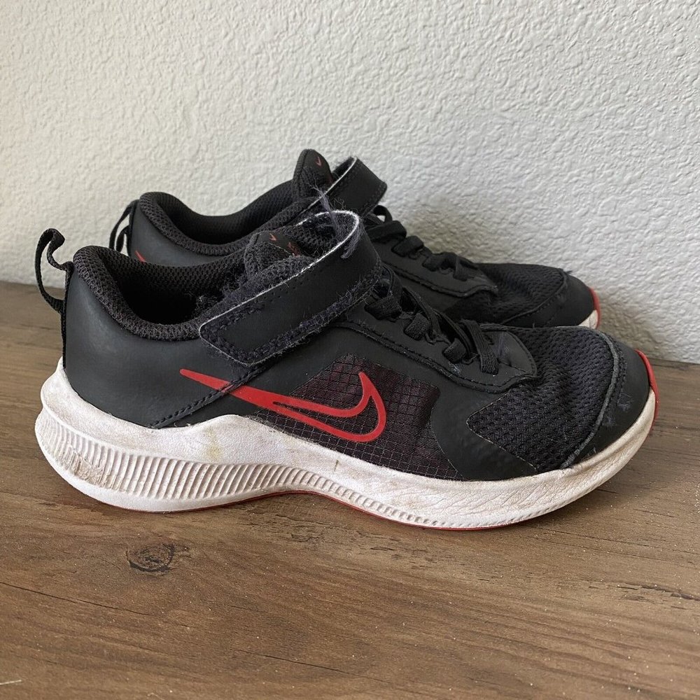 Nike Big Kids Downshifter 11 Psv Black/White/Red Running Shoes CZ3959-005 Size 1
